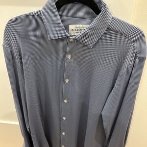 Mizzen+Main Navy Gingham Men's Shirt